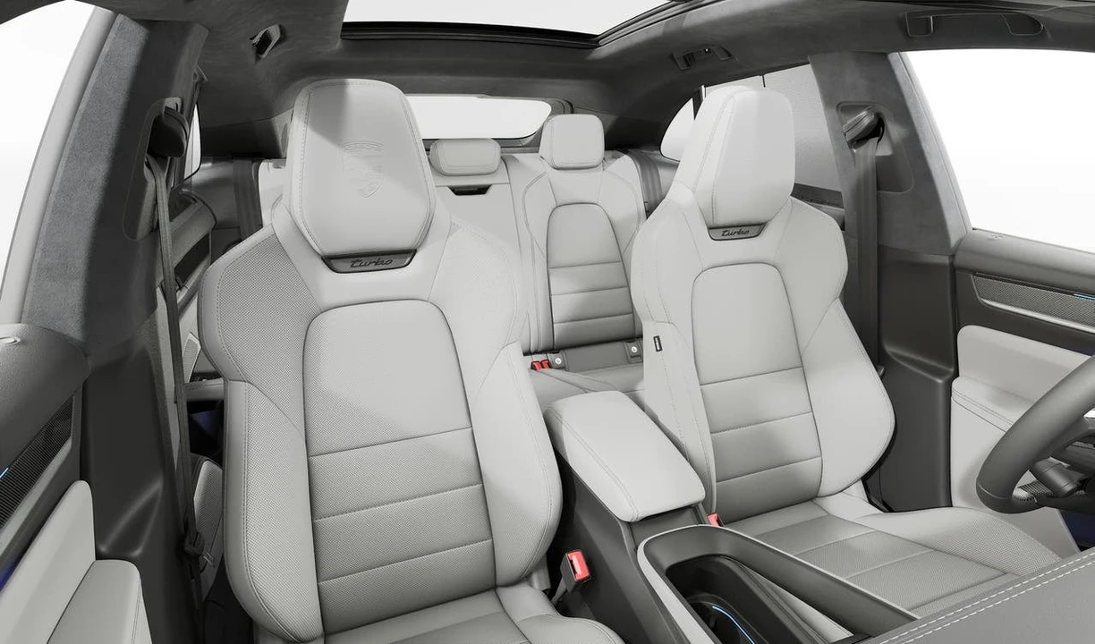 2026 Porsche Macan Electric - Image 12 of 14