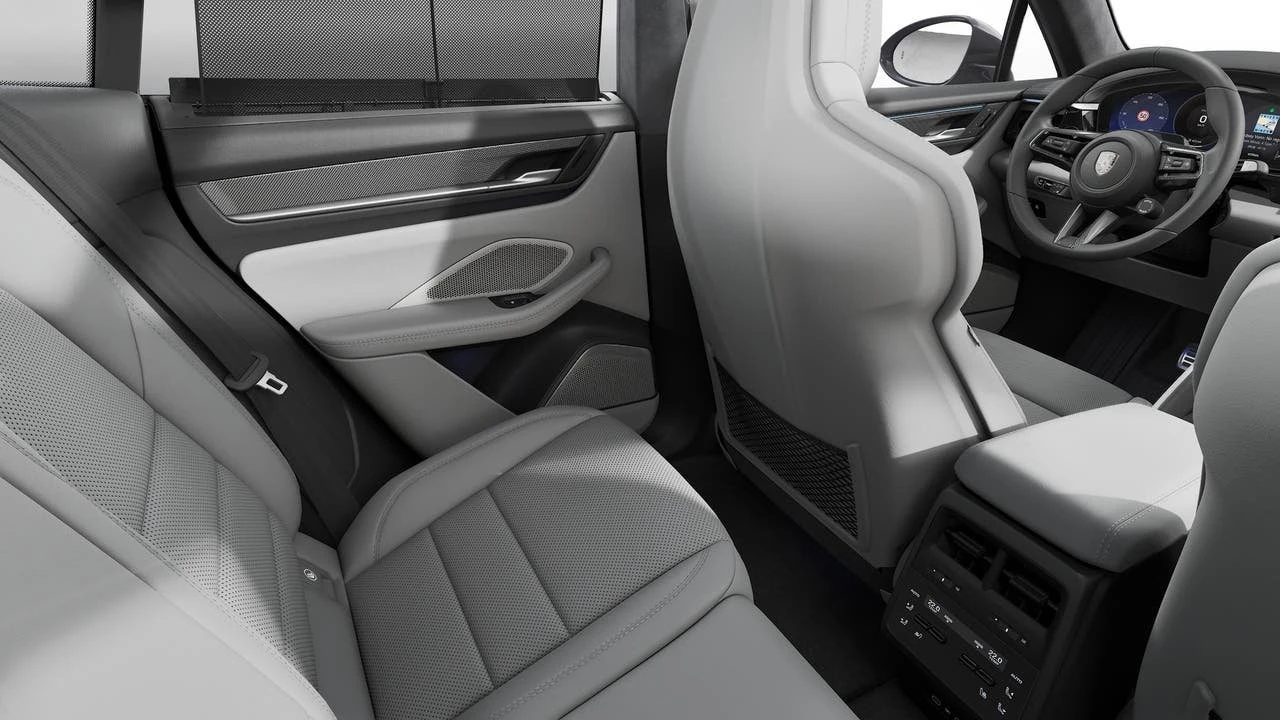 2026 Porsche Macan Electric - Image 14 of 14