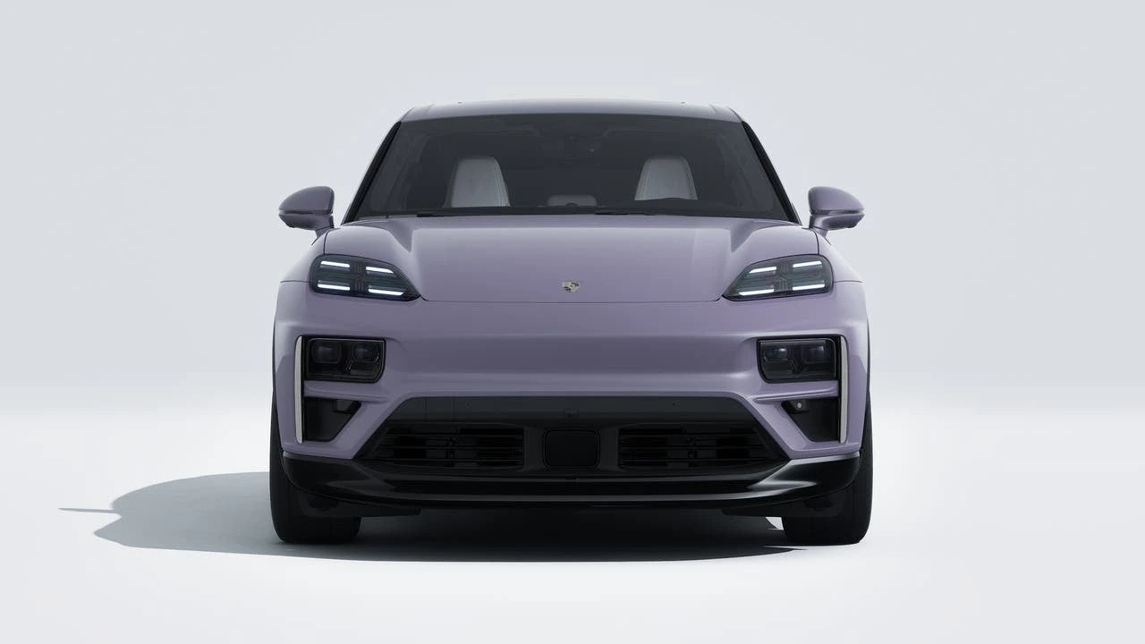 2026 Porsche Macan Electric - Image 8 of 14