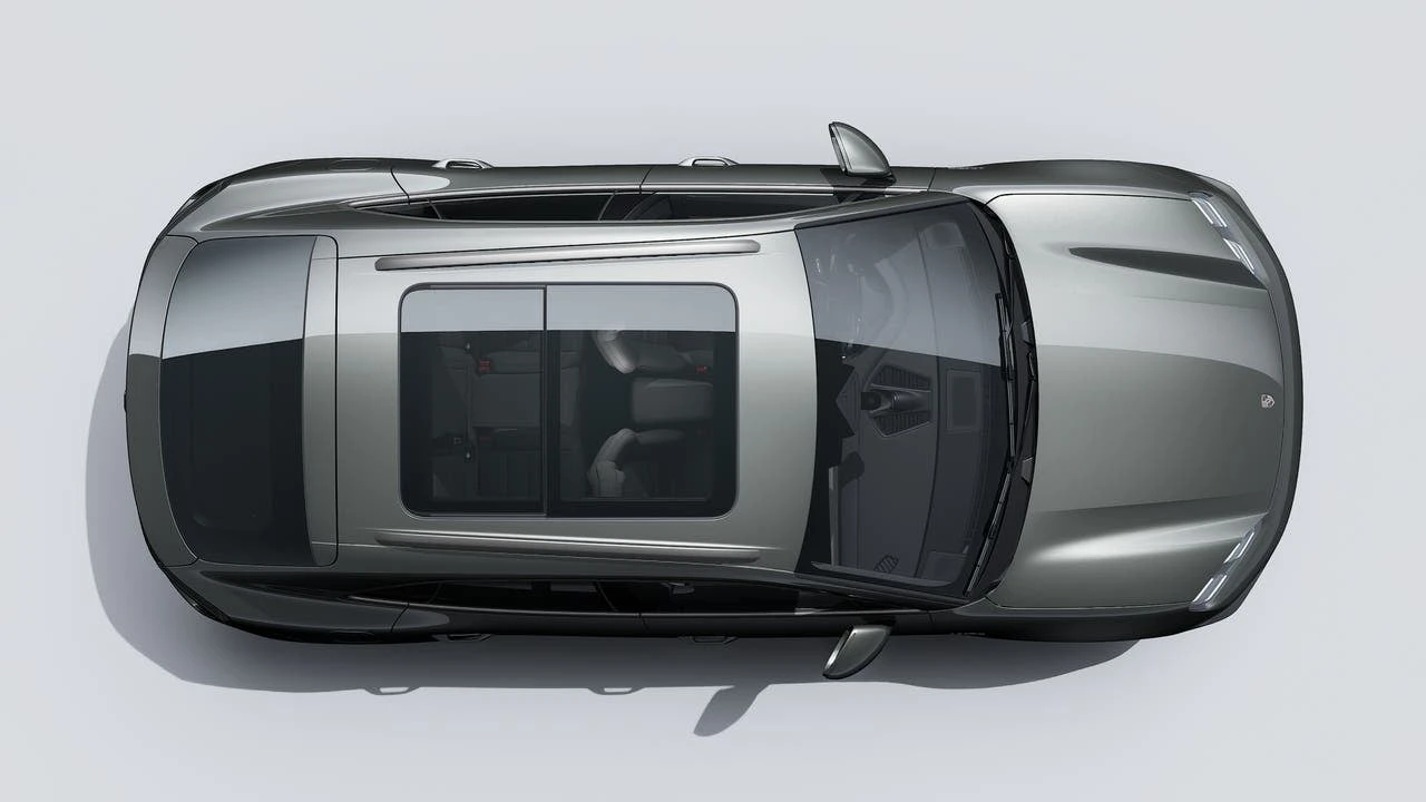 2026 Porsche Macan Electric - Image 5 of 14