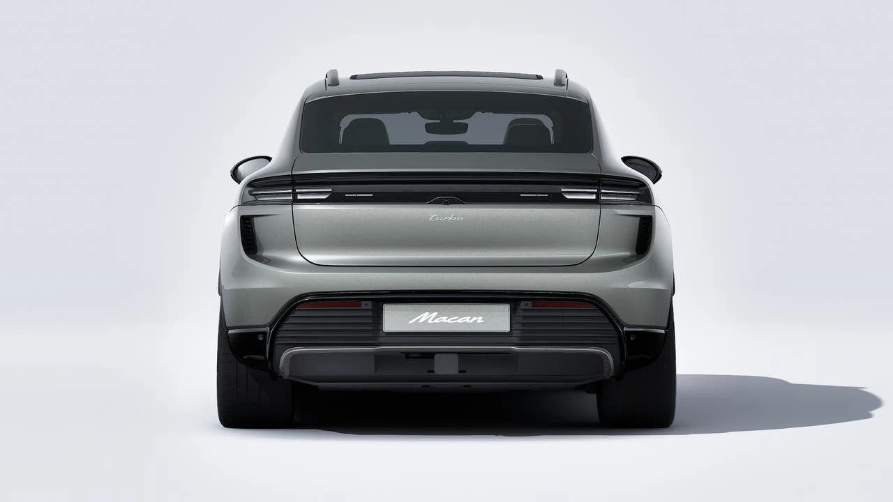 2026 Porsche Macan Electric - Image 7 of 14
