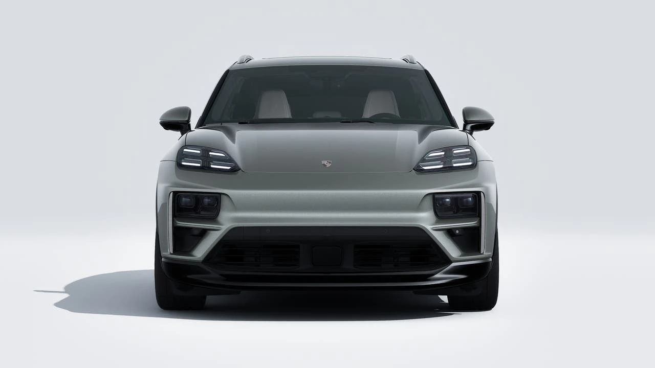 2026 Porsche Macan Electric - Image 8 of 14