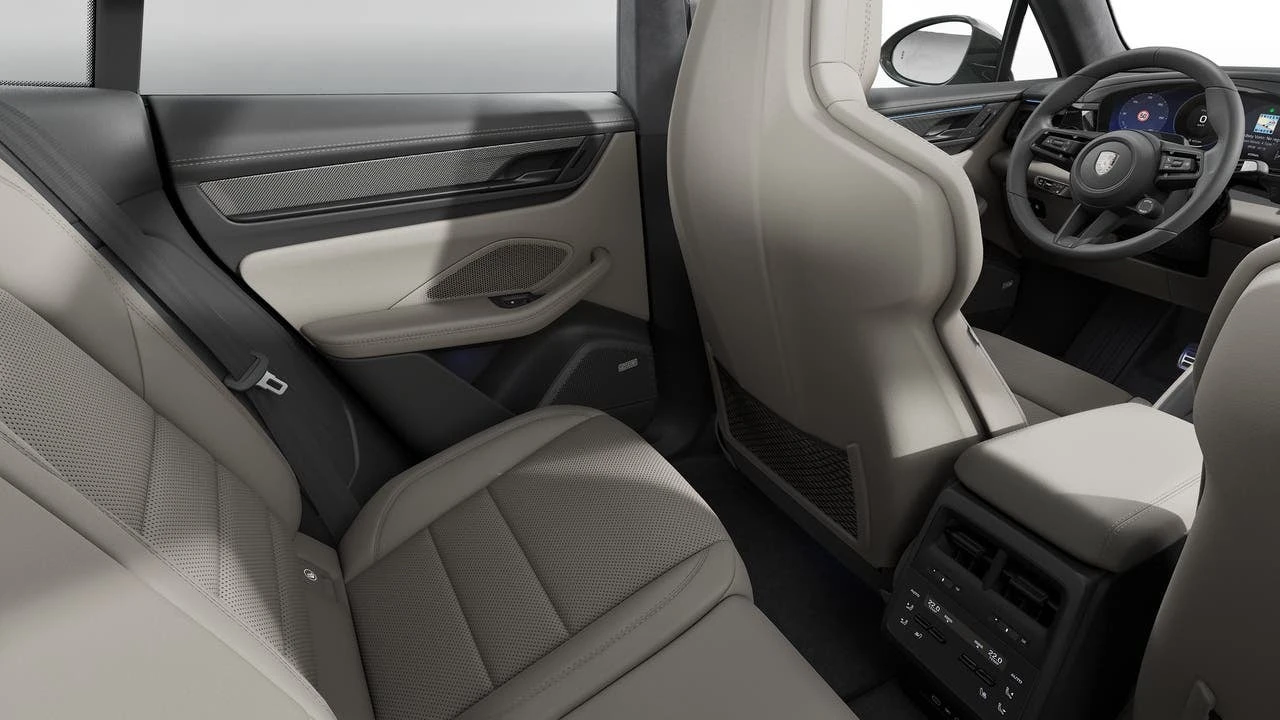 2026 Porsche Macan Electric - Image 14 of 14