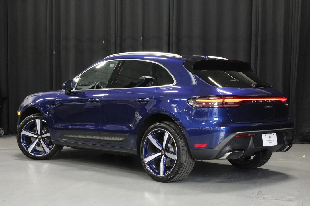 2026 Porsche Macan - Image 3 of 31