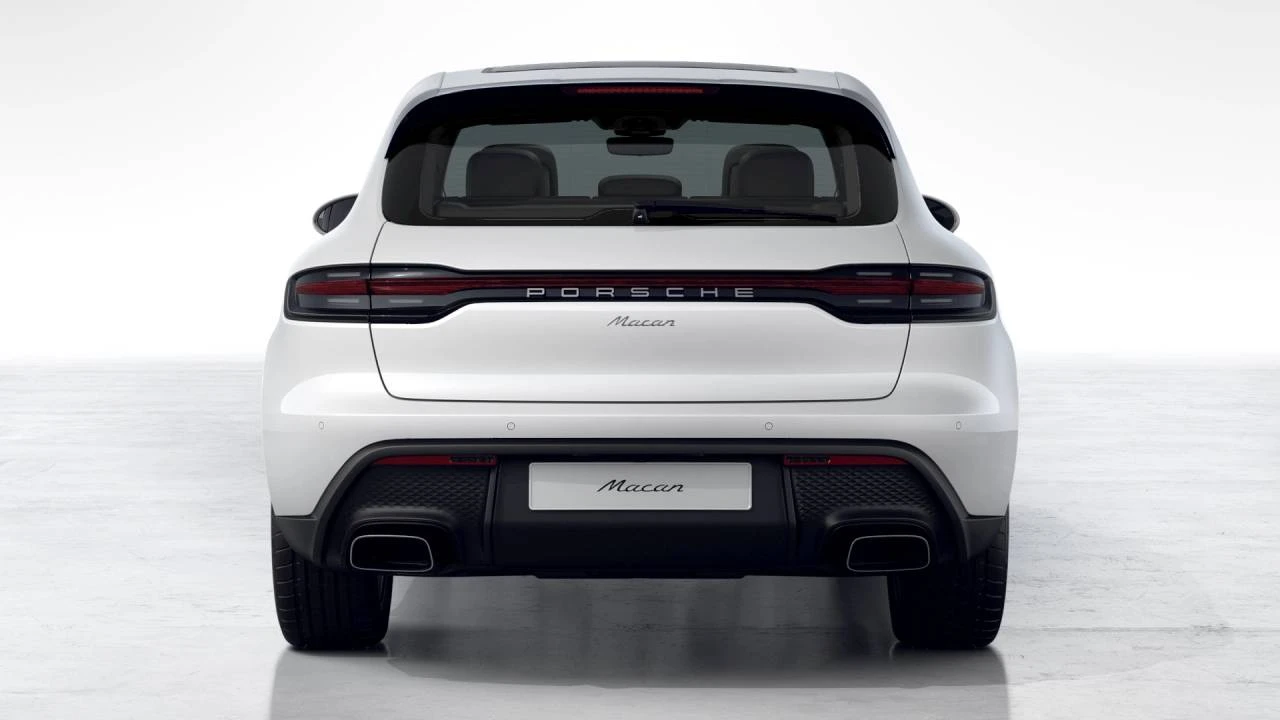 2026 Porsche Macan - Image 7 of 10