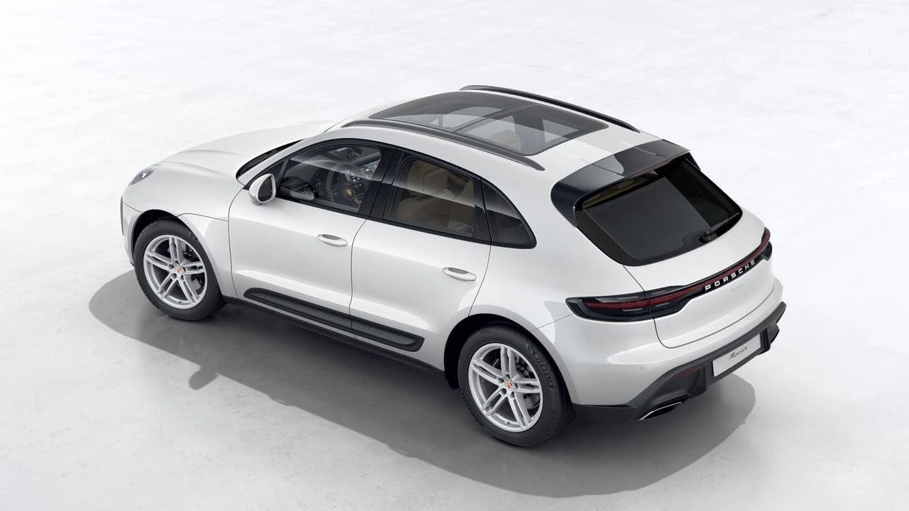 2026 Porsche Macan Electric - Image 4 of 10