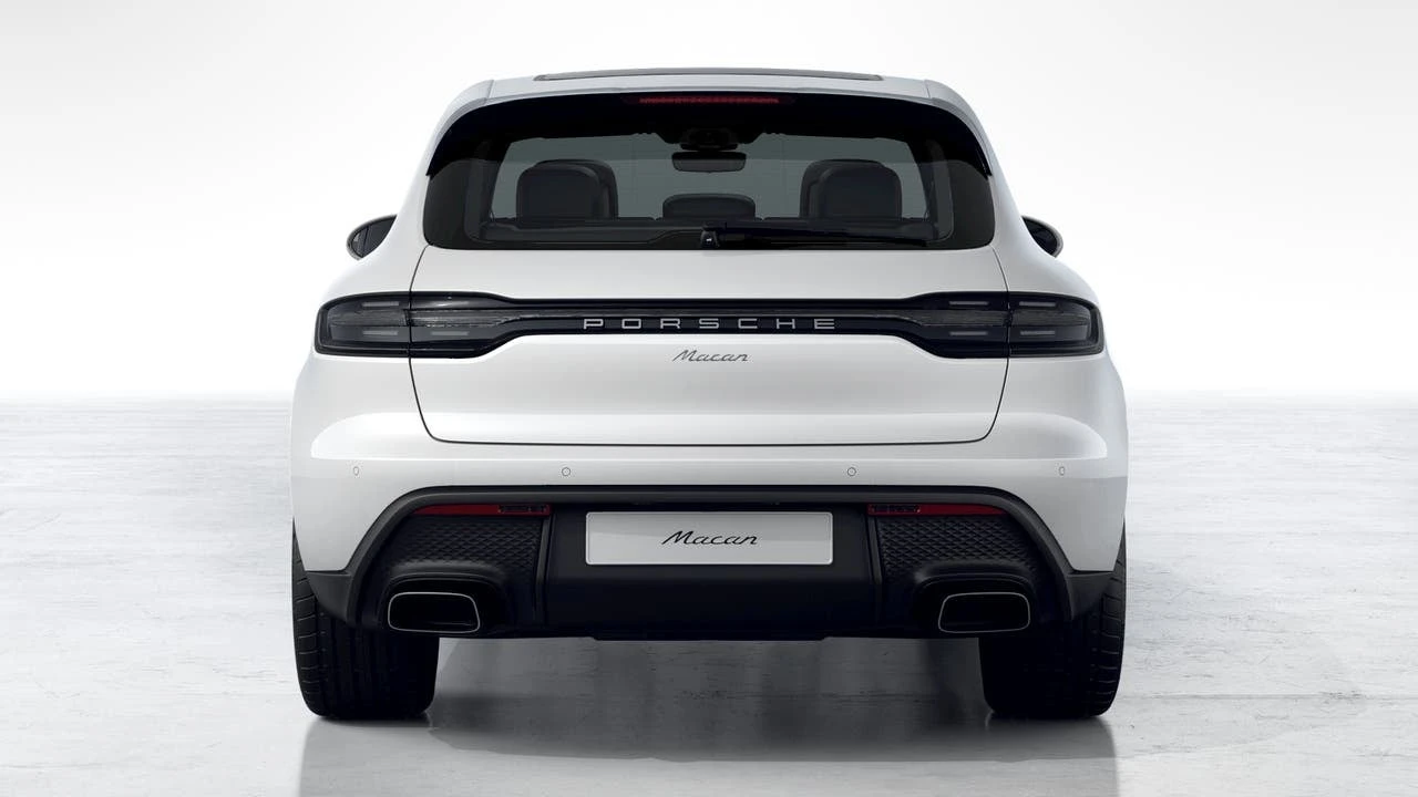 2026 Porsche Macan - Image 7 of 10
