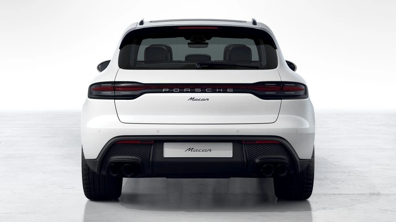 2026 Porsche Macan - Image 7 of 10