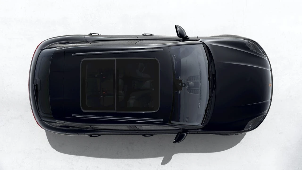 2026 Porsche Macan - Image 5 of 10