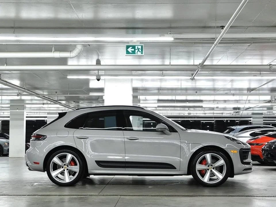 2026 Porsche Macan Electric - Image 2 of 4