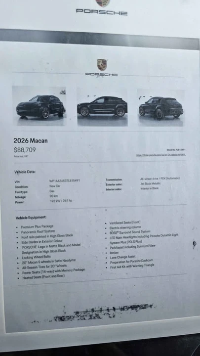 2026 Porsche Macan Electric - Image 14 of 14