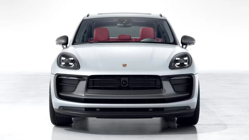 2026 Porsche Macan Electric - Image 3 of 10