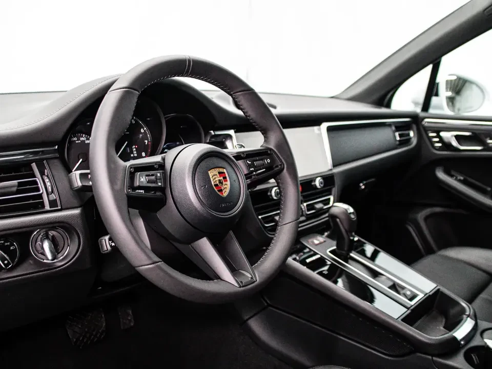 2026 Porsche Macan Electric - Image 2 of 20