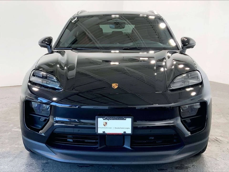 2026 Porsche Macan Electric - Image 2 of 20