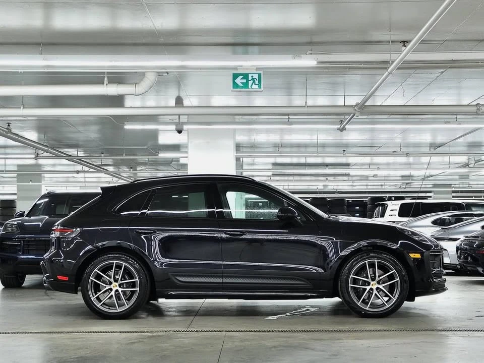 2026 Porsche Macan Electric - Image 2 of 4