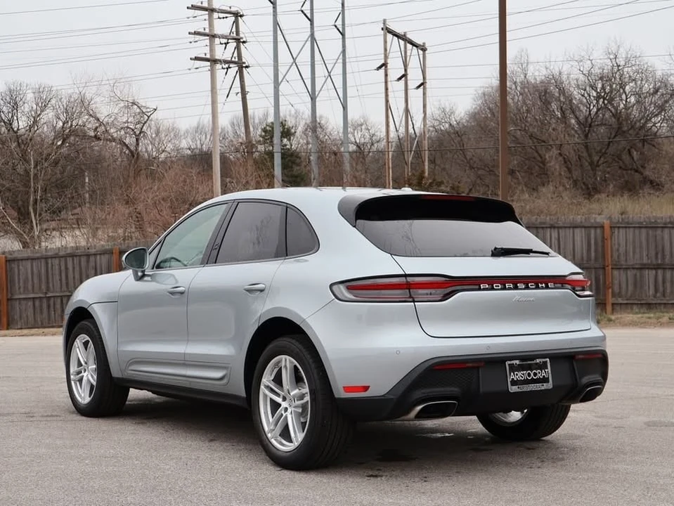 2026 Porsche Macan Electric - Image 3 of 20