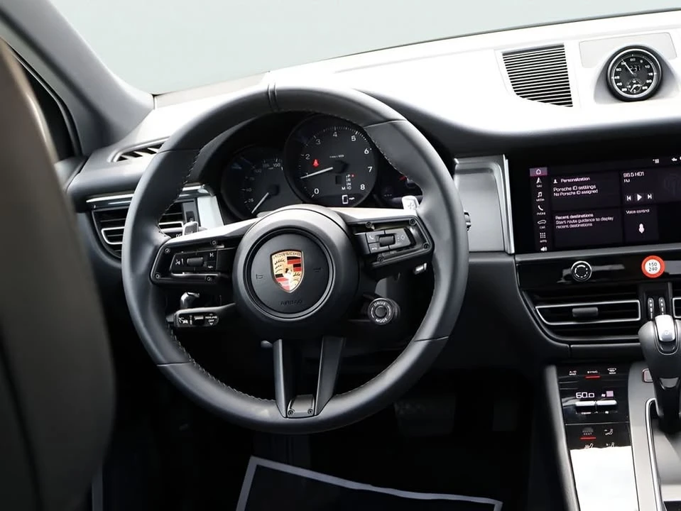 2026 Porsche Macan Electric - Image 20 of 20