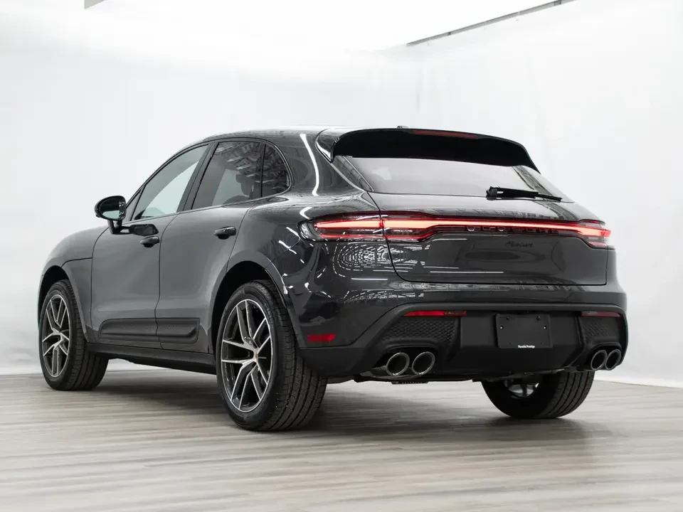 2026 Porsche Macan Electric - Image 5 of 20