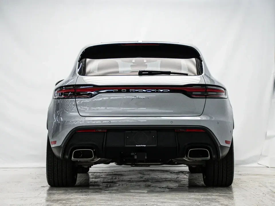 2026 Porsche Macan Electric - Image 8 of 20