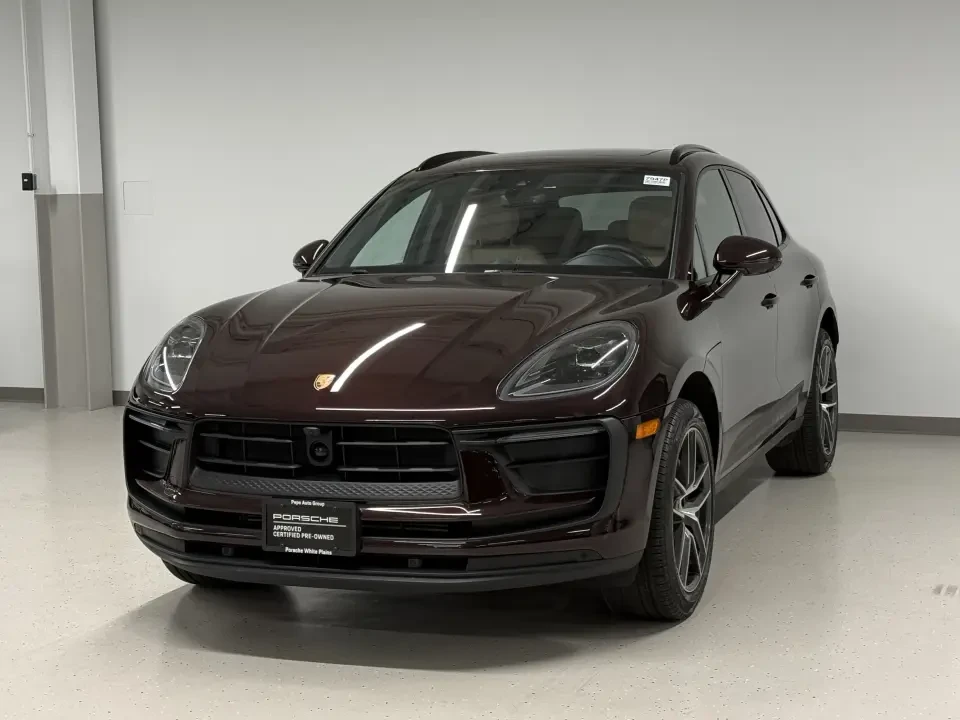 2026 Porsche Macan S - Image 10 of 13