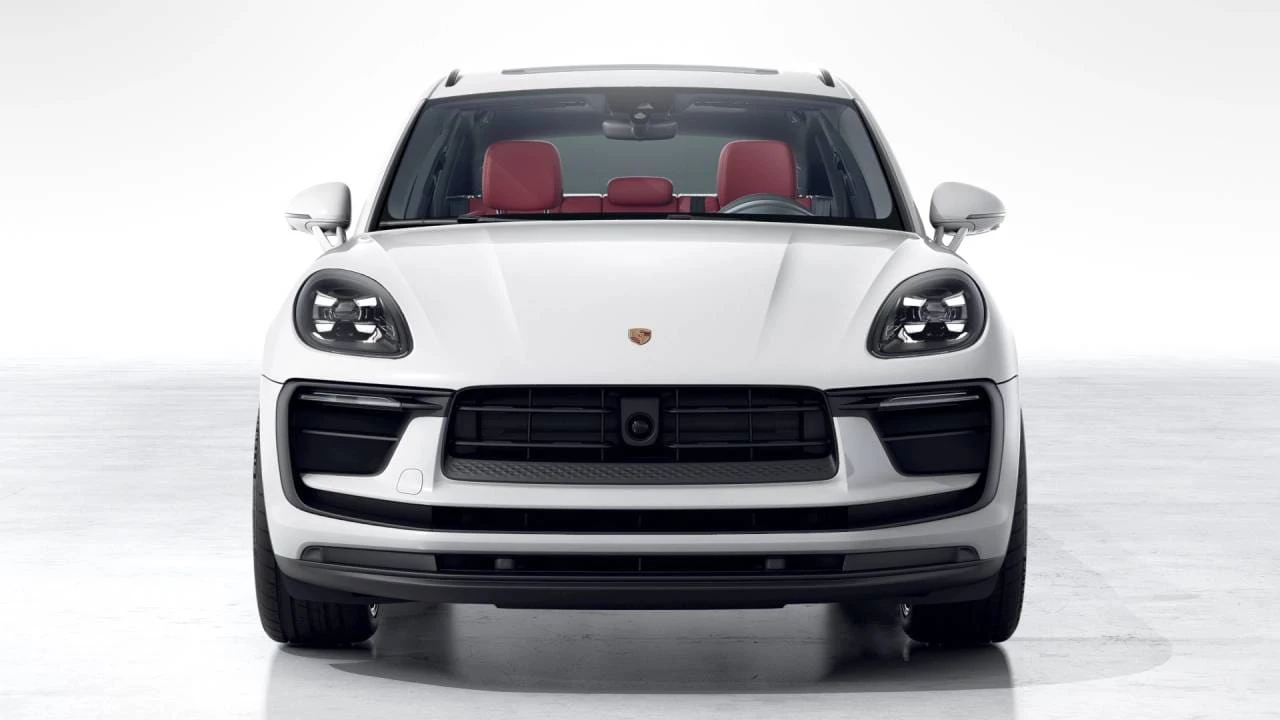 2026 Porsche Macan S - Image 8 of 10