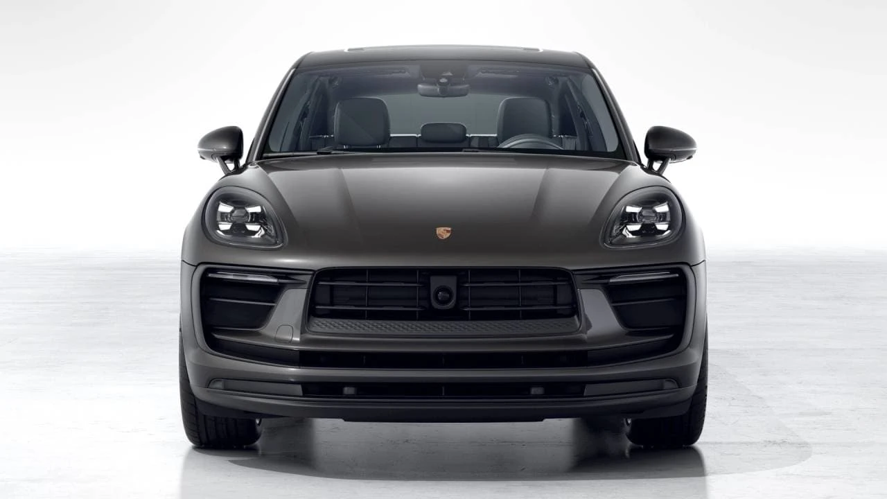 2026 Porsche Macan S - Image 8 of 10