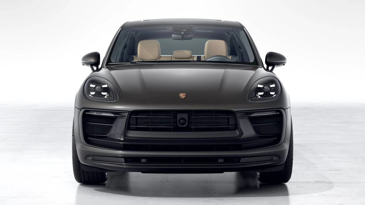 2026 Porsche Macan S - Image 8 of 10