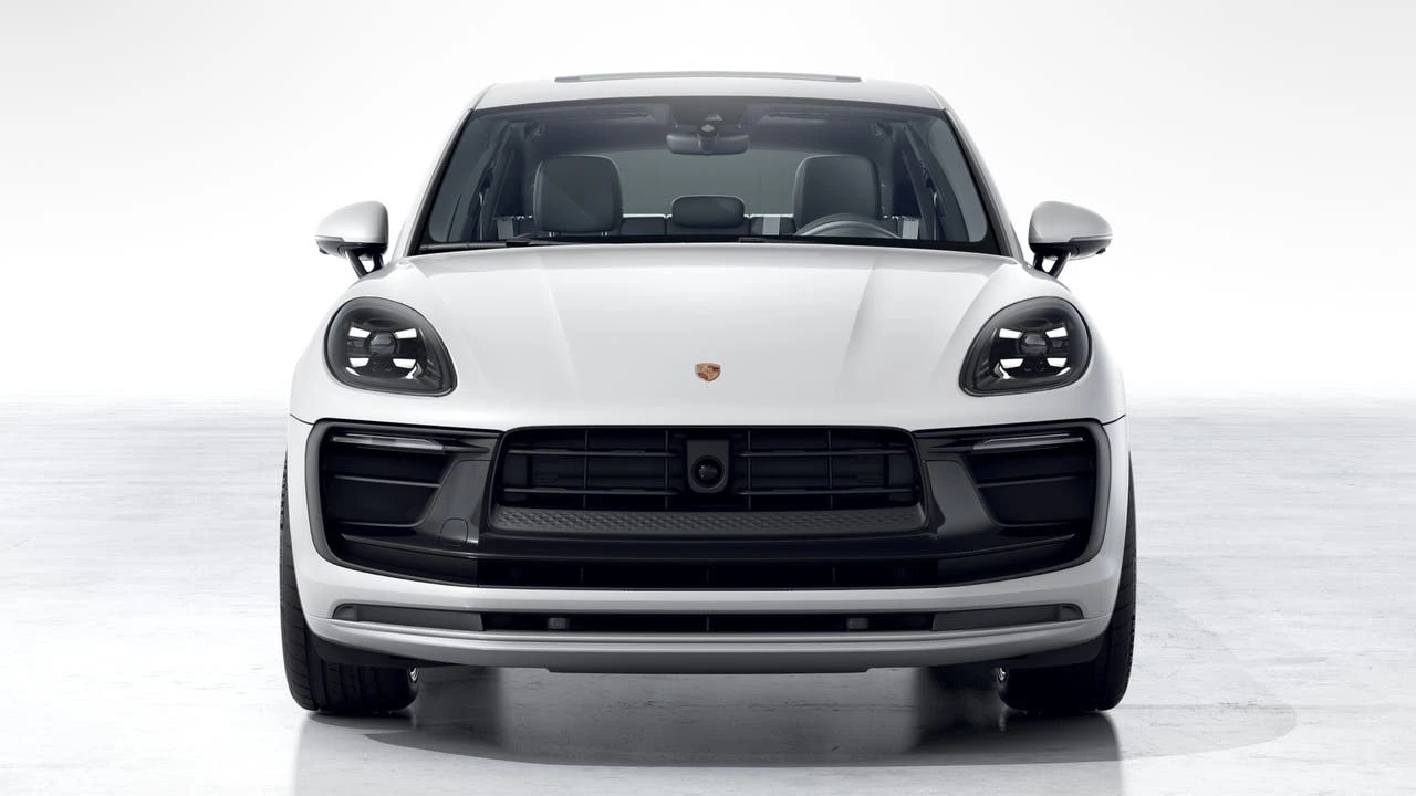 2026 Porsche Macan S - Image 8 of 10