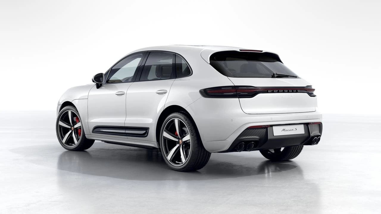 2026 Porsche Macan S - Image 3 of 10