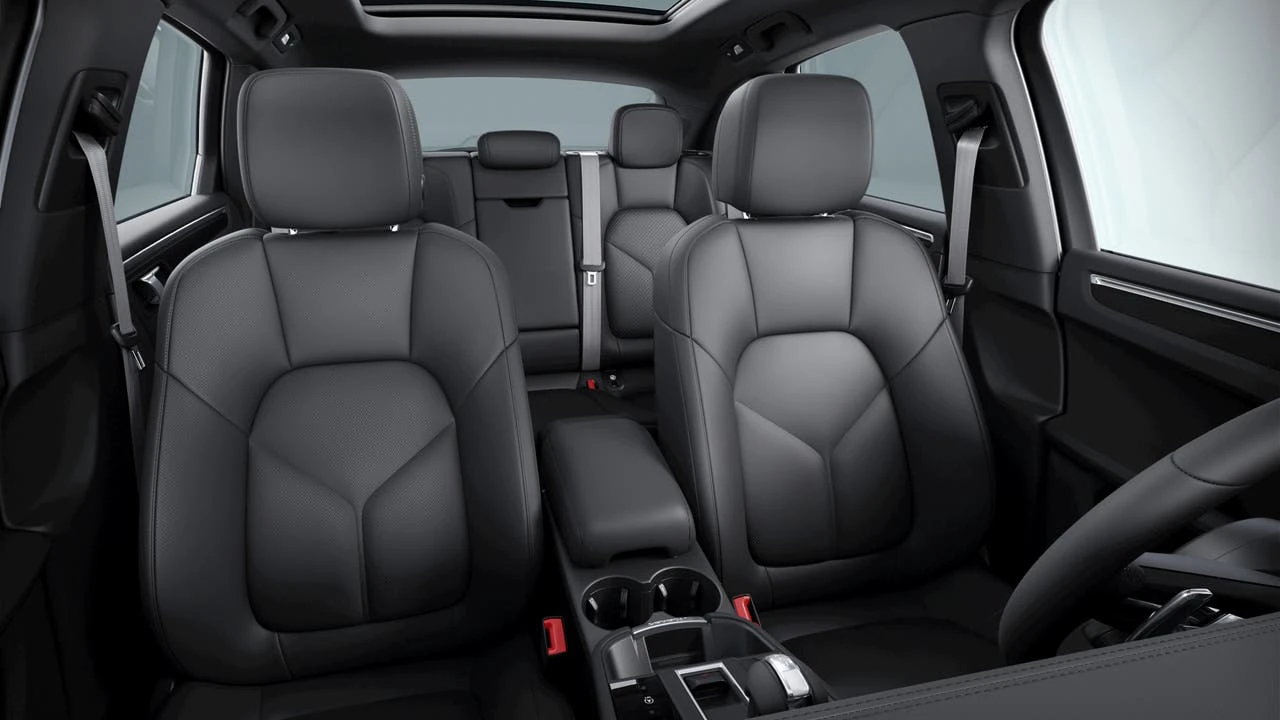 2026 Porsche Macan S - Image 10 of 10