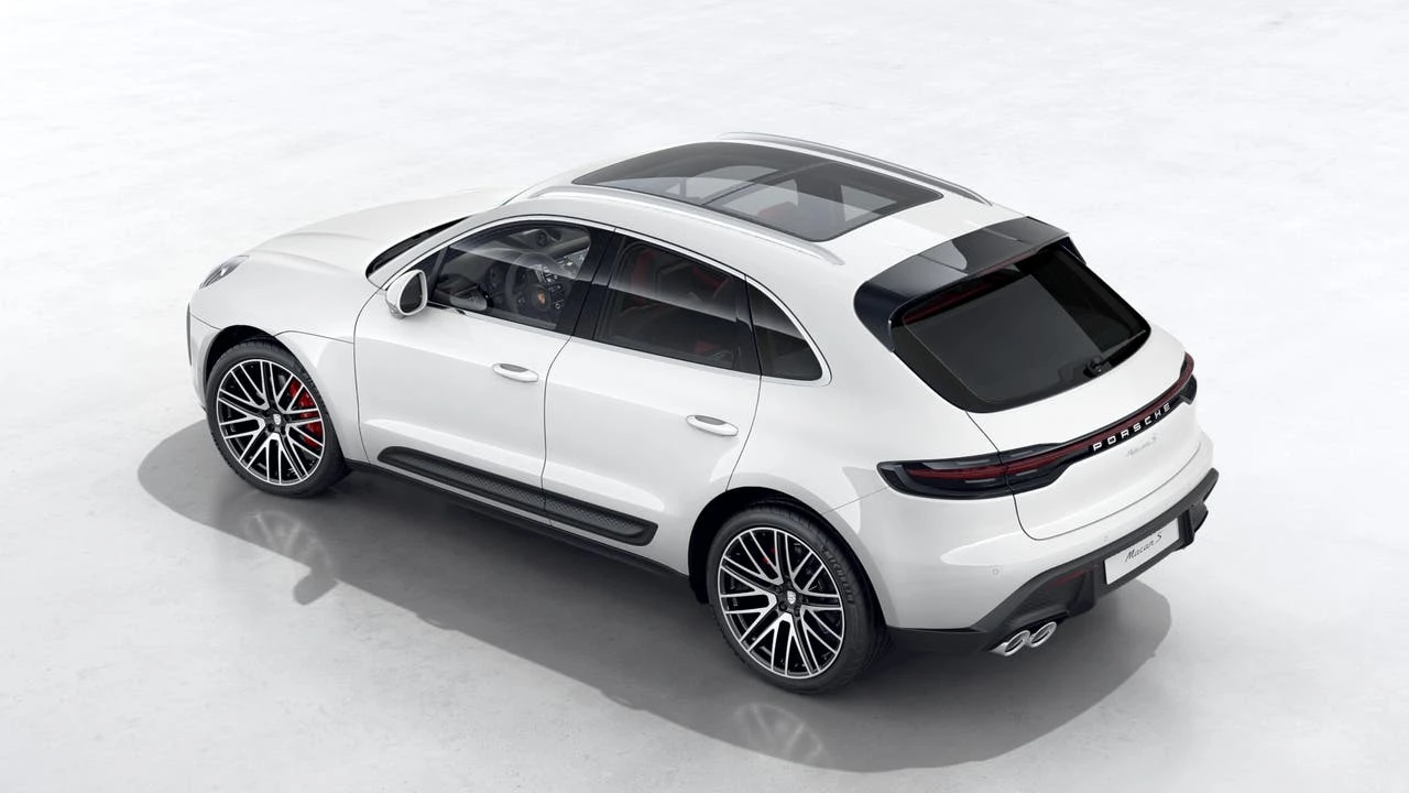 2026 Porsche Macan S - Image 4 of 10