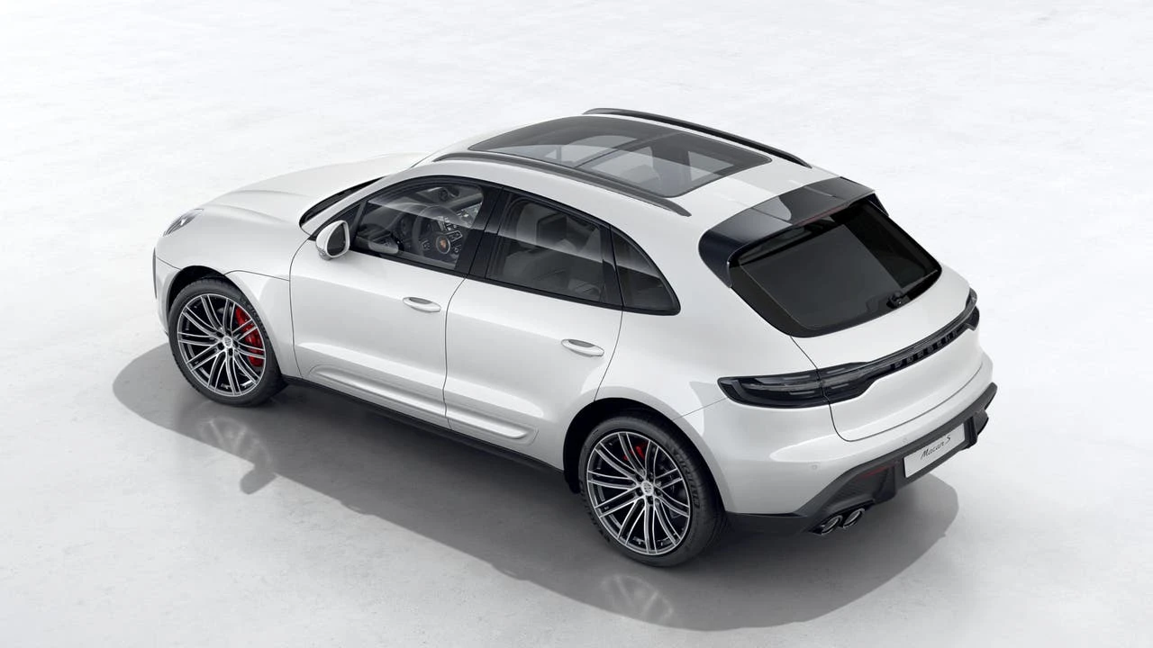 2026 Porsche Macan S - Image 4 of 10