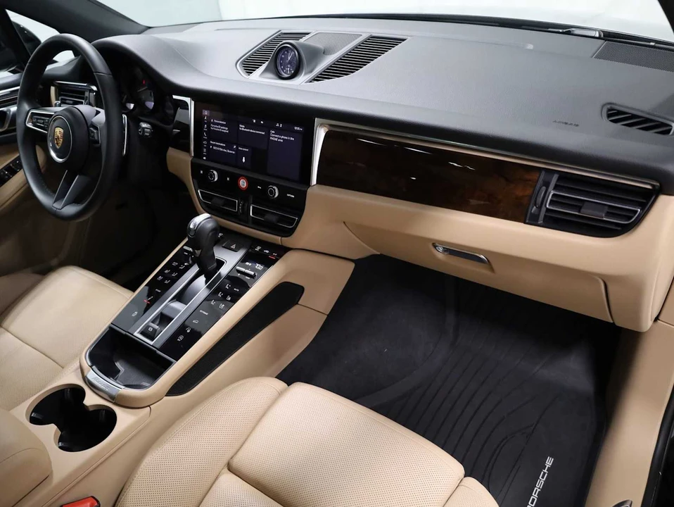 2026 Porsche Macan S - Image 6 of 31