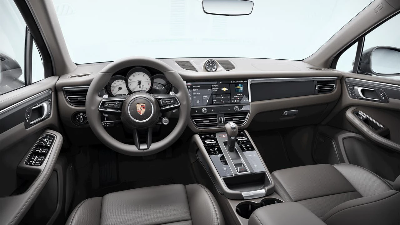2026 Porsche Macan S - Image 9 of 10