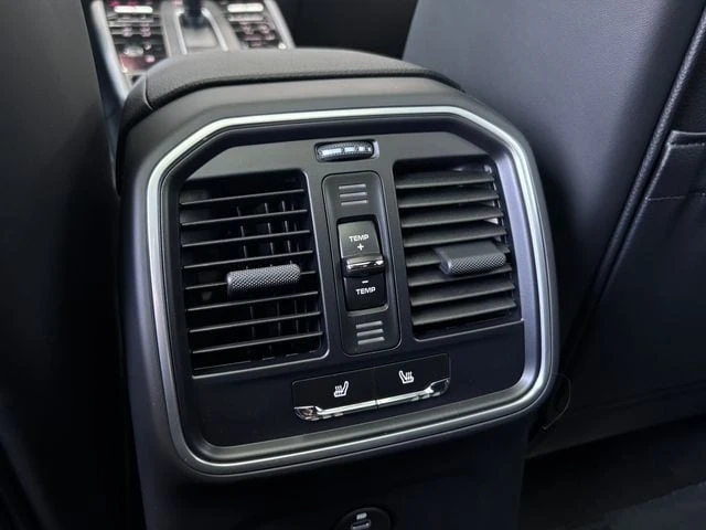 2026 Porsche Macan S - Image 25 of 30