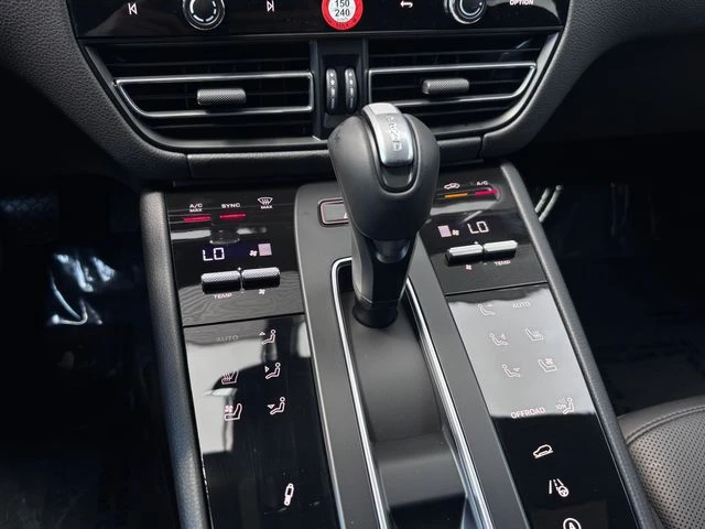 2026 Porsche Macan S - Image 22 of 30
