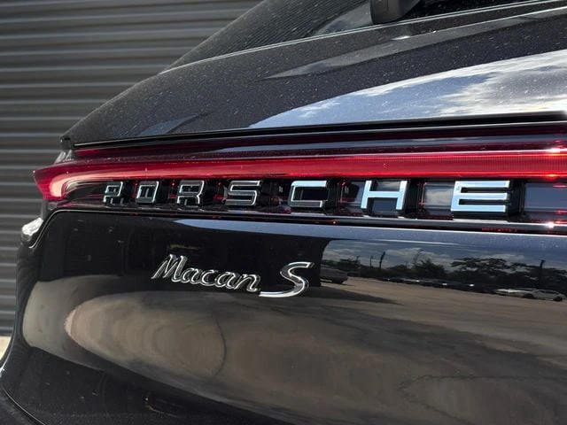 2026 Porsche Macan S - Image 29 of 30