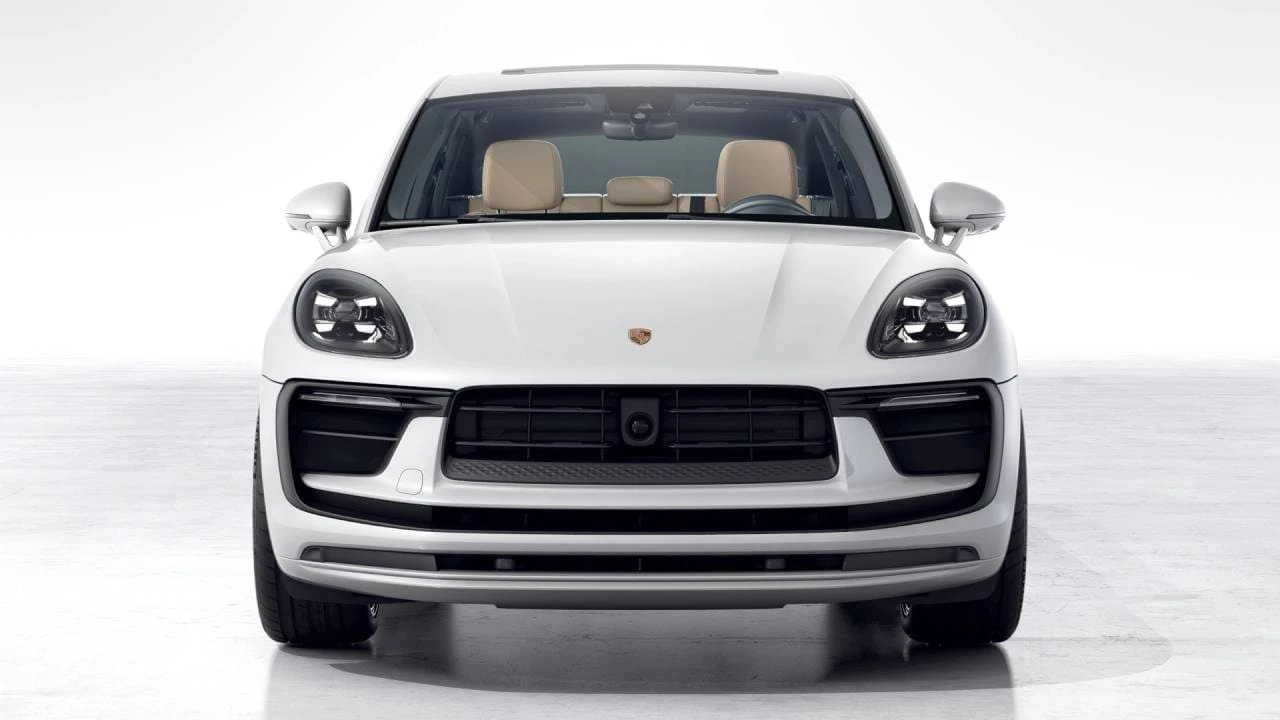 2026 Porsche Macan S - Image 8 of 10