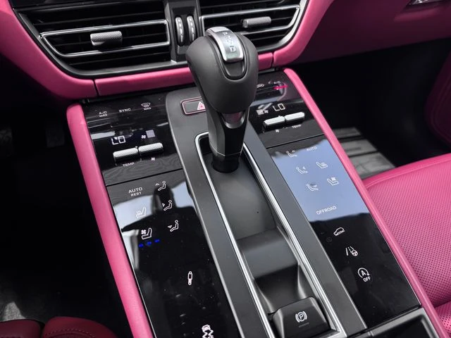 2026 Porsche Macan S - Image 22 of 29