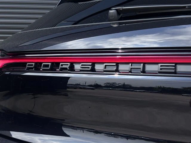 2026 Porsche Macan S - Image 28 of 29