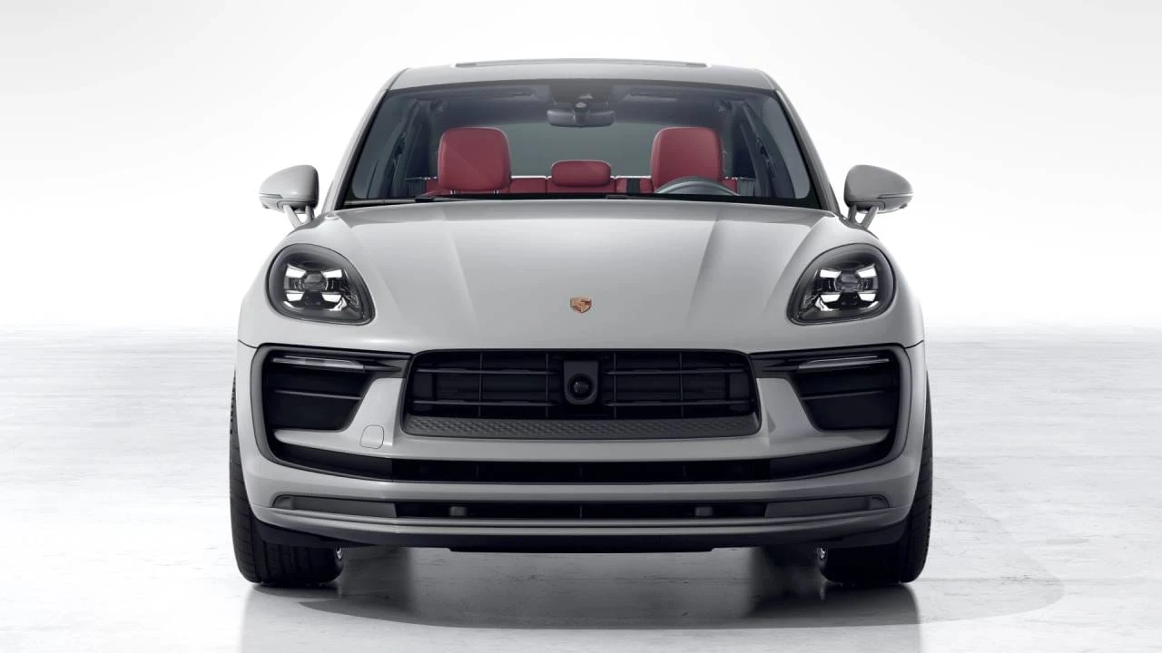 2026 Porsche Macan S - Image 8 of 10