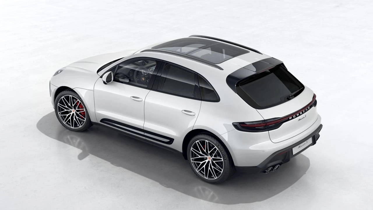 2026 Porsche Macan S - Image 4 of 10