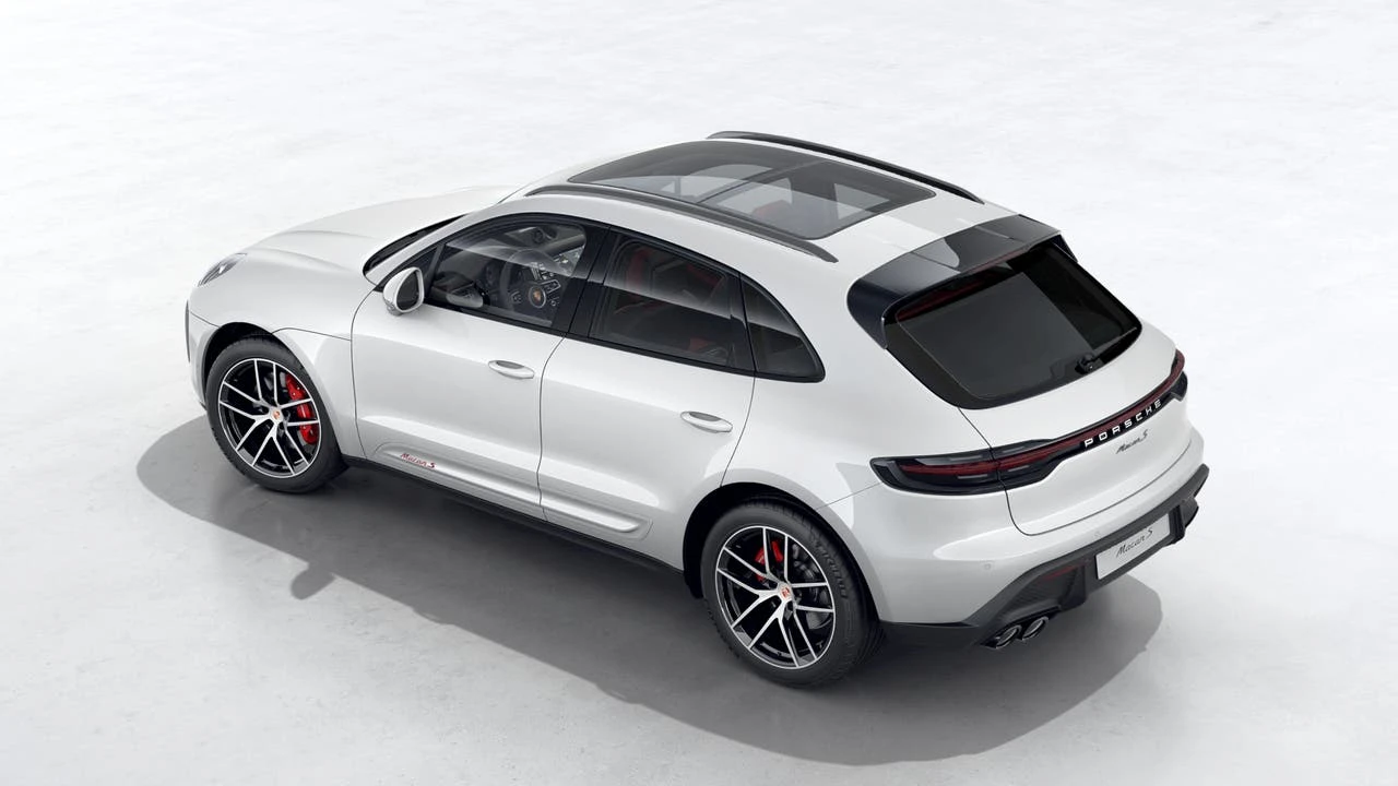 2026 Porsche Macan S - Image 4 of 10