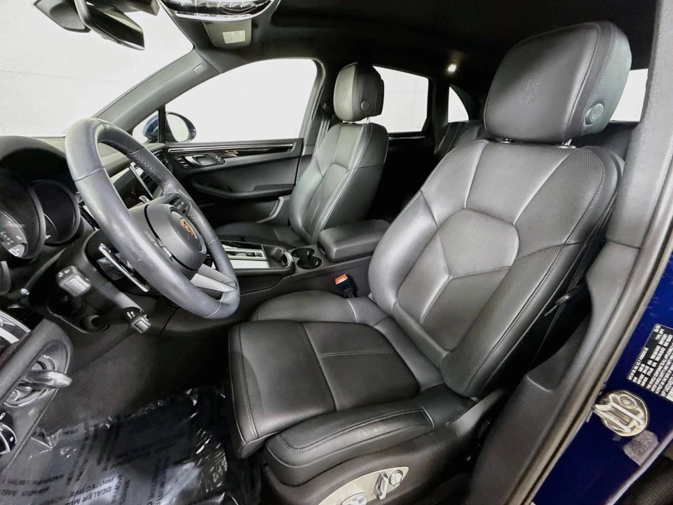 2026 Porsche Macan S - Image 5 of 5