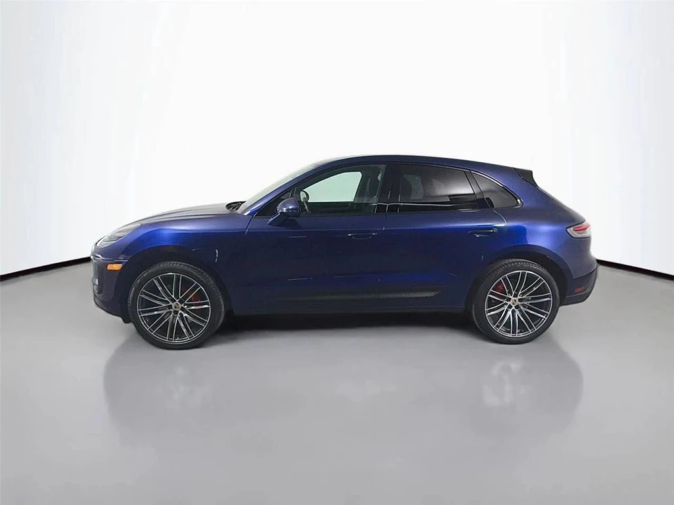 2026 Porsche Macan S - Image 2 of 5