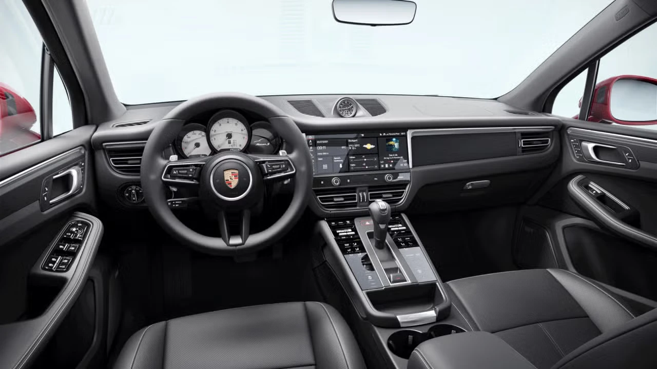 2026 Porsche Macan S - Image 28 of 31