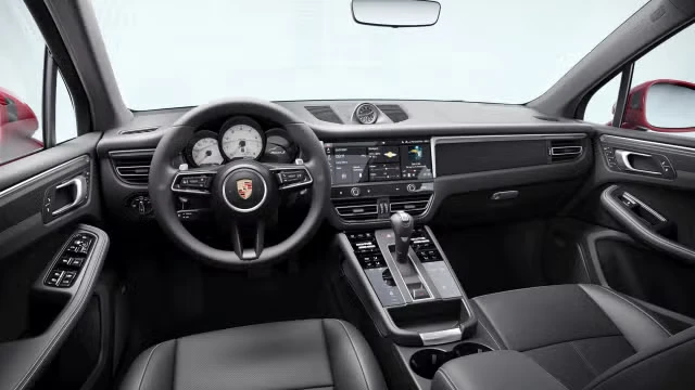 2026 Porsche Macan S - Image 26 of 31