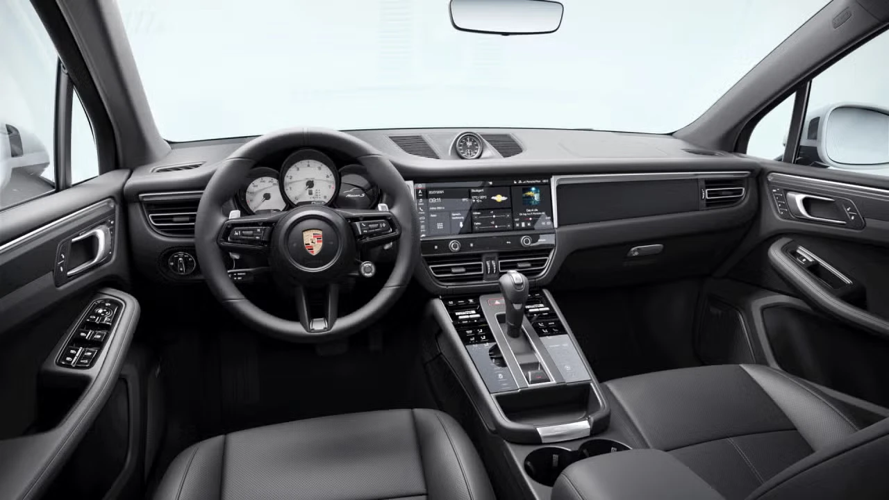 2026 Porsche Macan S - Image 28 of 31