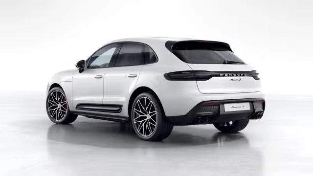 2026 Porsche Macan S - Image 18 of 31