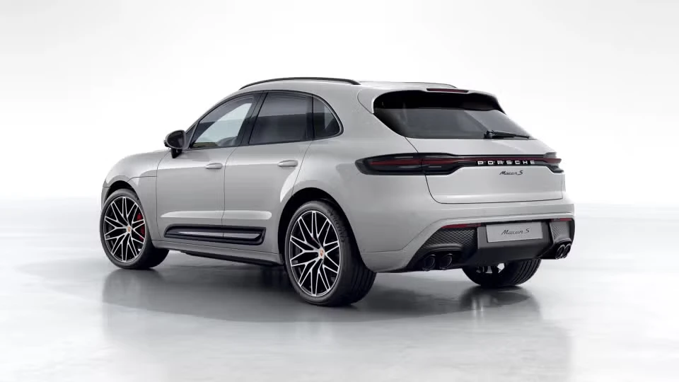 2026 Porsche Macan S - Image 19 of 31